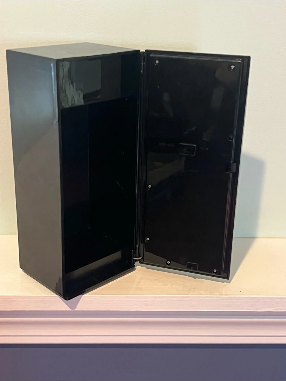 Justice DIGITAL MINI LOCKER Unicorn Pandas Letter “E” with Password Sound